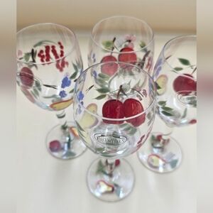 Home Essentials Hand-Painted Fruit Pattern Wine And Cheese/Cracker Dish Set